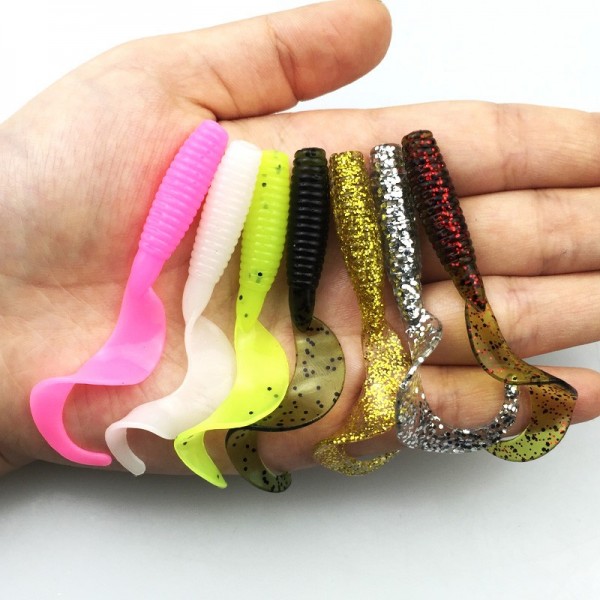 12 pcs / bag Artificial Curly Tail Maggot Grub Worm Fishing Lures Soft Grubs smell 6.5cm 1.82g for Sea River Lake Fishing 032