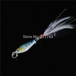 1PCS Small Minnow Metal Fishing Crankbait Lure 3d Eyes Baits Artificial Bait With Feather Fishing Tackle