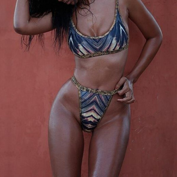 2017 Women Colorful Striped Print Bandeau Thong  Brazilian Bikinis Set Swimsuit Beach Wear Swimwear Bathing Suit 2254