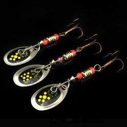 Fishing spinner bait 6cm 2.5g spoon lure fishing tackles treble hook isca artificial fish feeder carp bass ice winter accessries