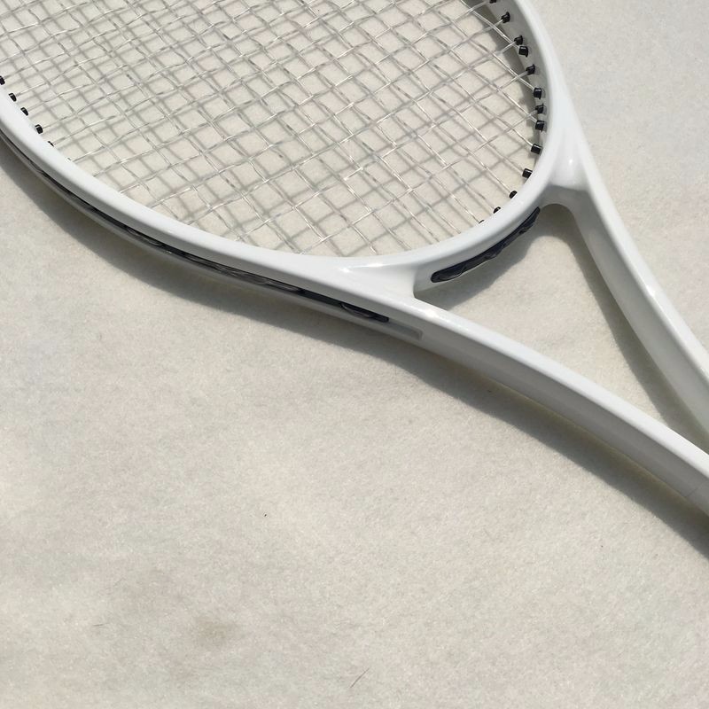 2016NEWHighqualitycustomsWhiteTennisRacquets100graphitecarbonfibertennisrackets414438412Freeshipping-32664864012