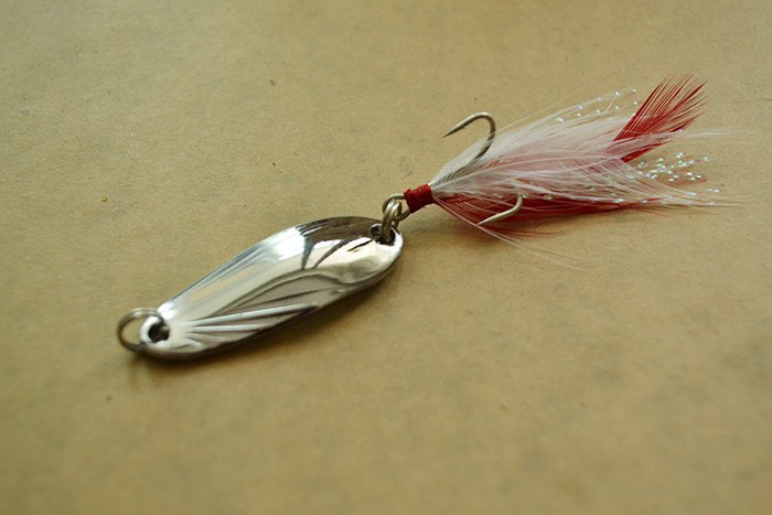 Free-shipping-fishing-spoon-lure-metal-lure-silvergold-8g-12g-14g-spoon-bait-hard-lure-cheap-fishing-32433473019